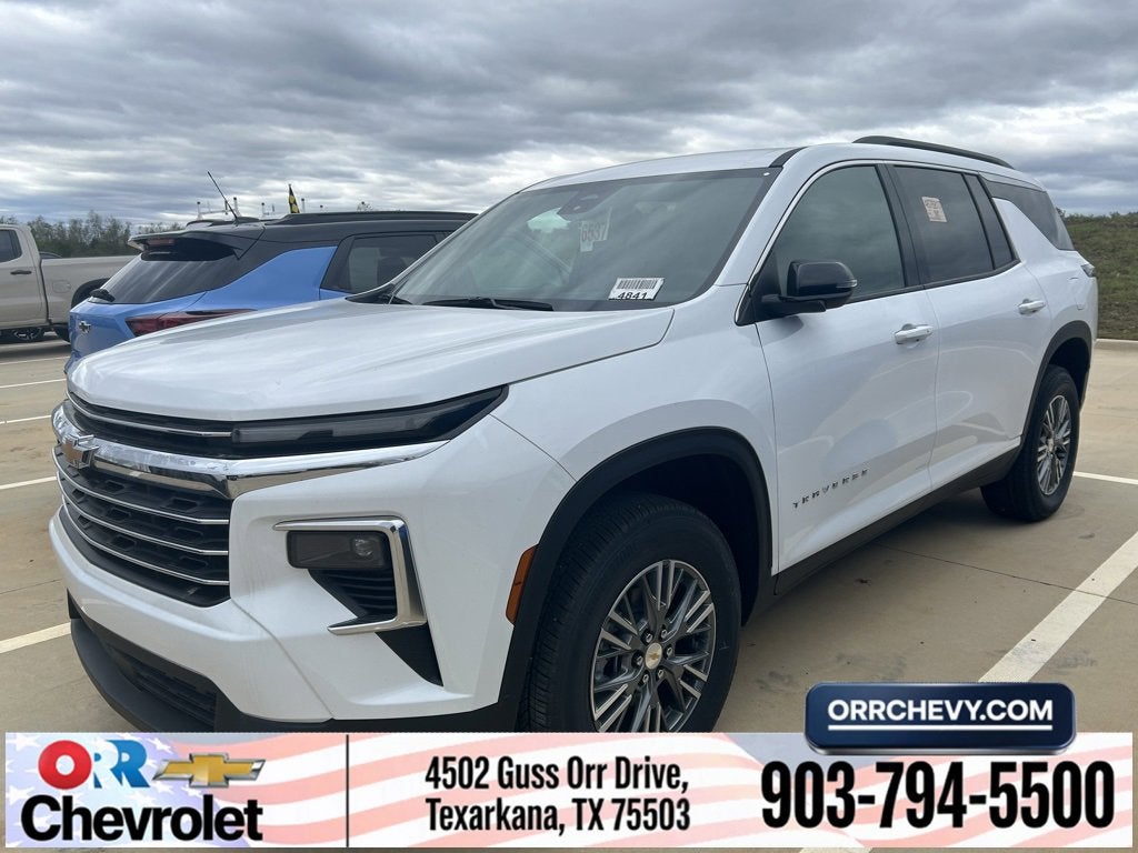 2025 Chevrolet Traverse LT