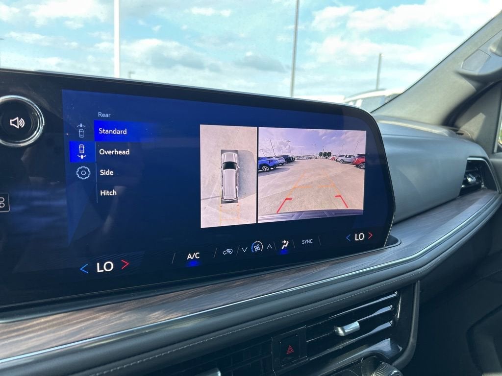 2025 Chevrolet Tahoe LS