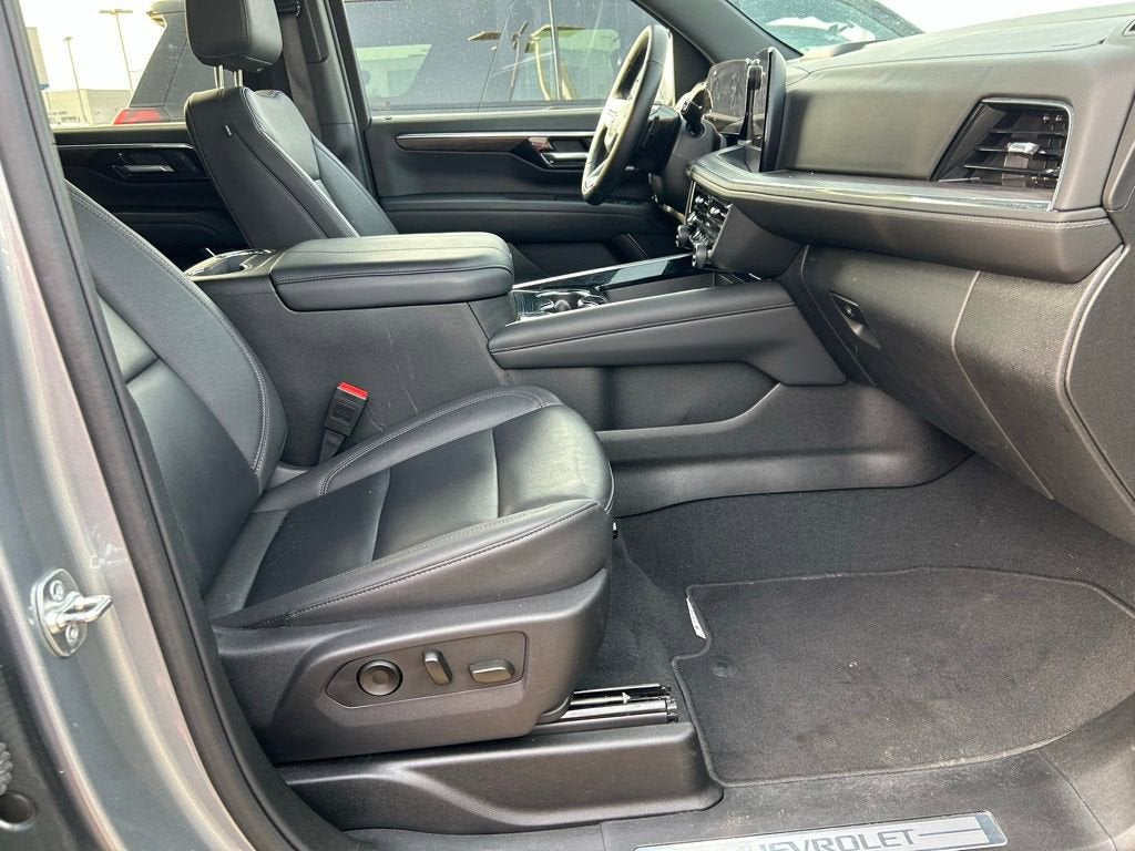 2025 Chevrolet Suburban Z71