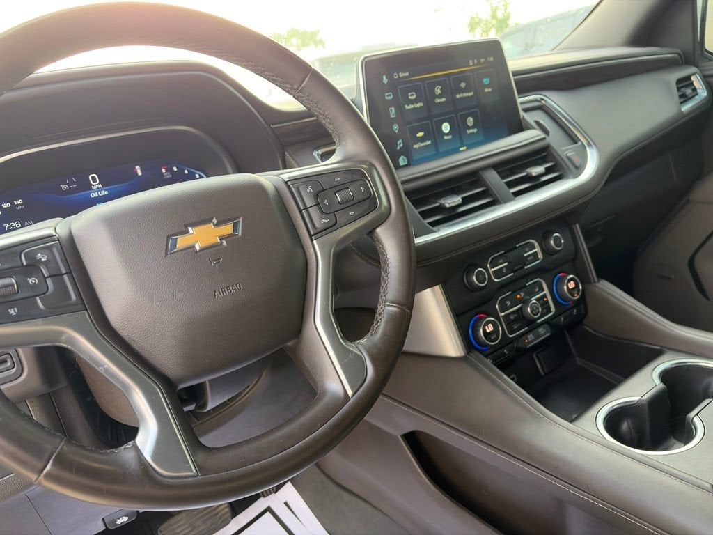 2023 Chevrolet Suburban LT