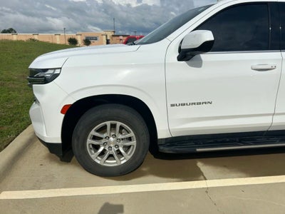 2023 Chevrolet Suburban LT