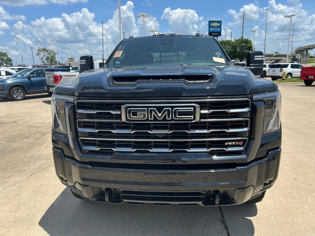 2025 GMC Sierra 2500 HD AT4