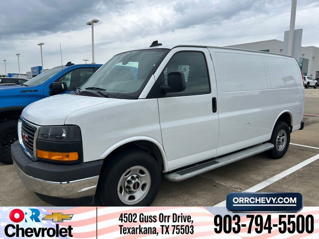 2024 GMC Savana Cargo 2500 Work Van