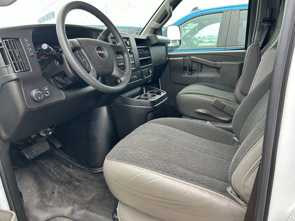2024 GMC Savana Cargo 2500 Work Van