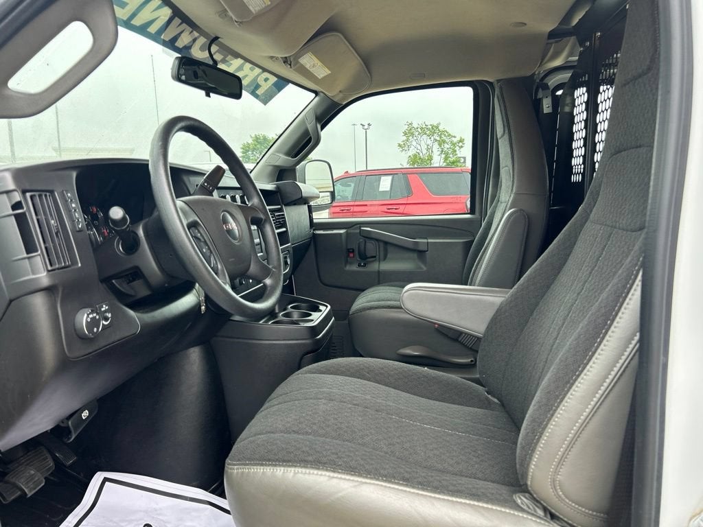 2024 GMC Savana Cargo 2500 Work Van