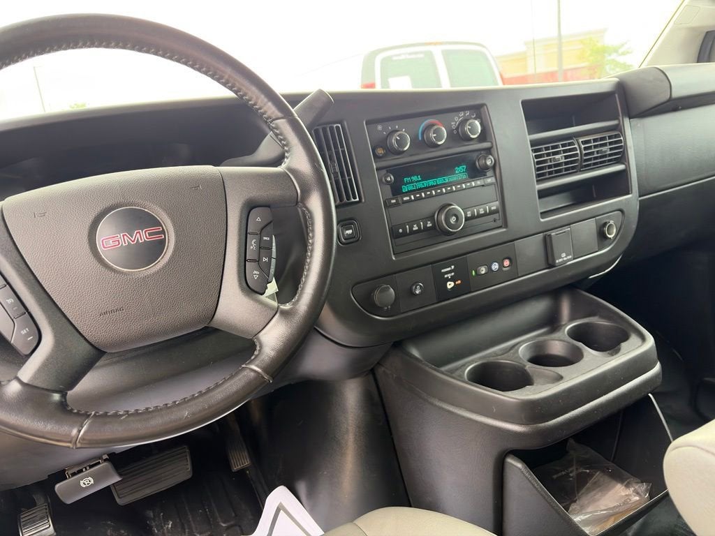 2023 GMC Savana Cargo 2500 Work Van