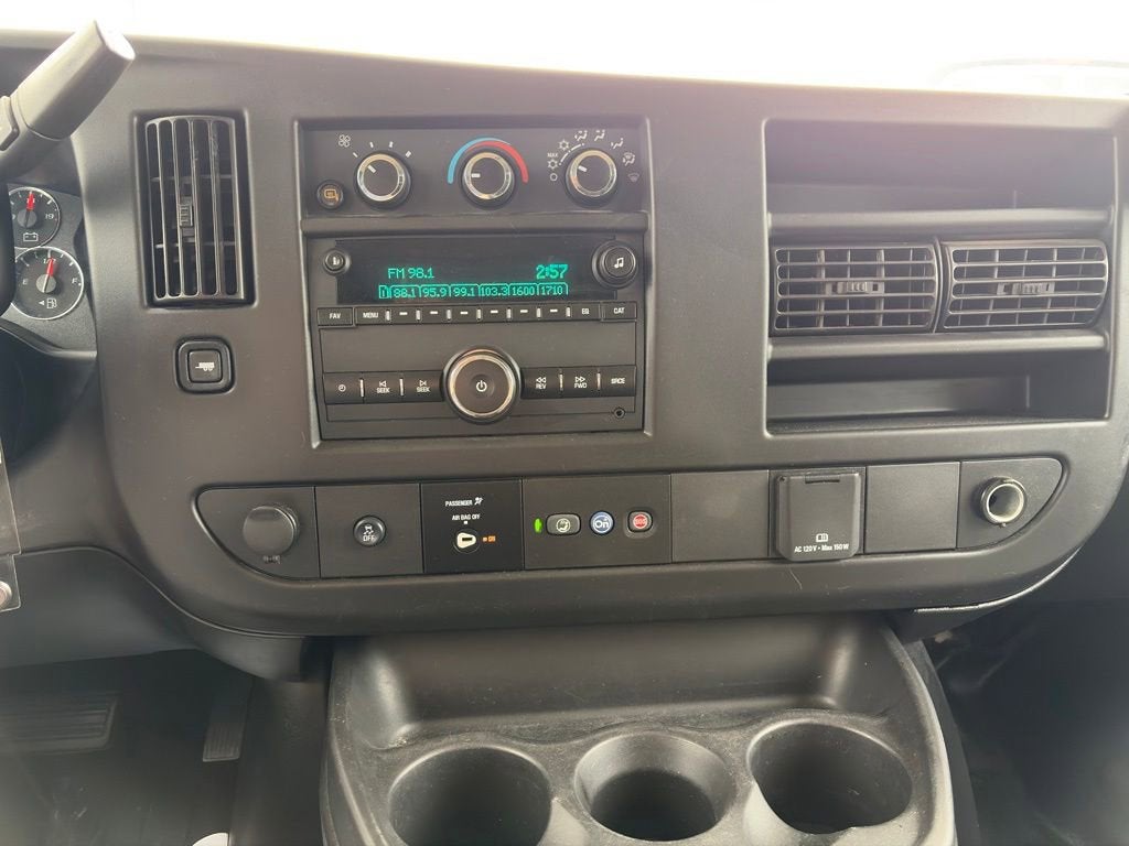 2023 GMC Savana Cargo 2500 Work Van