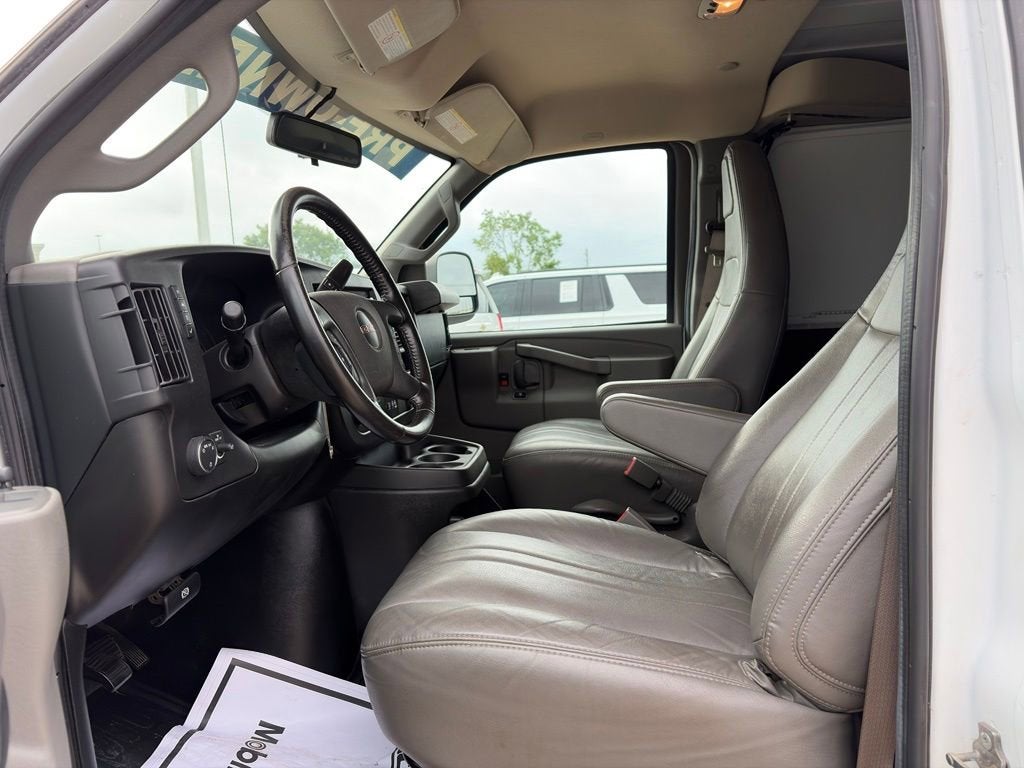 2023 GMC Savana Cargo 2500 Work Van