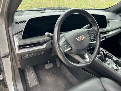 2024 Cadillac XT4 Premium Luxury
