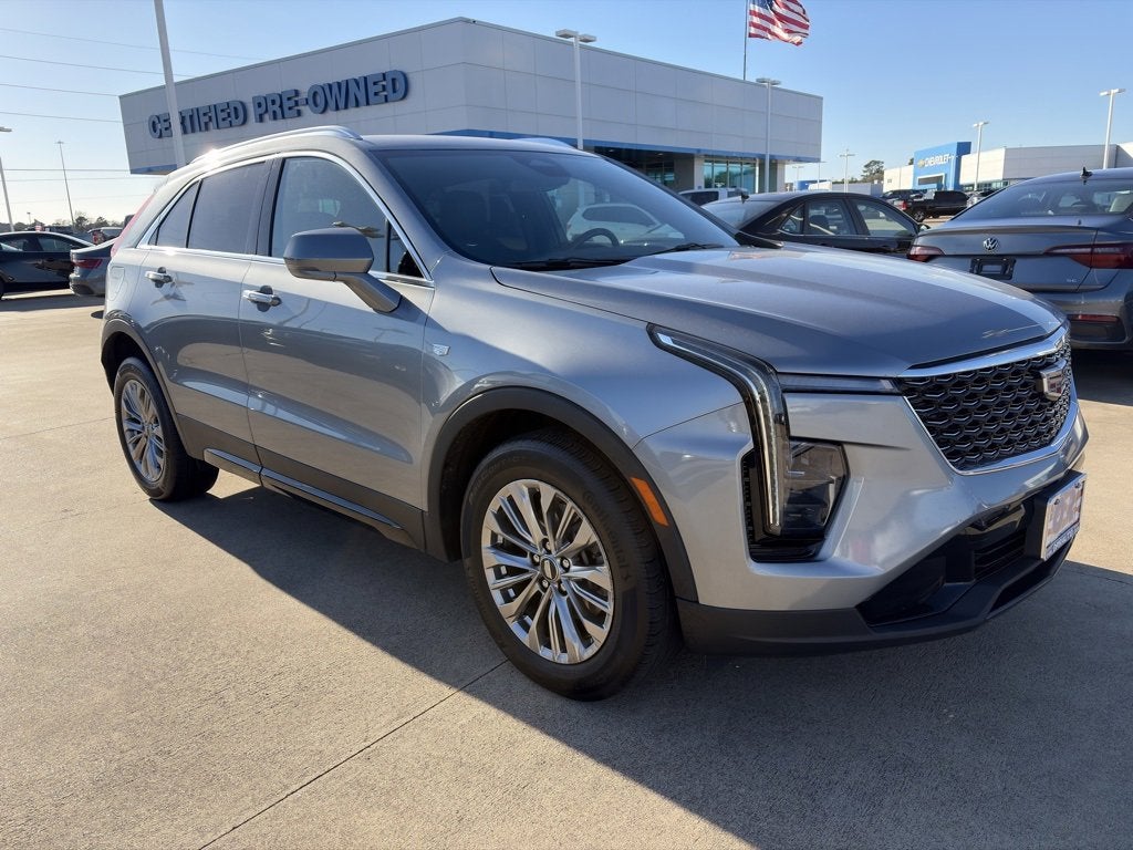 2024 Cadillac XT4 Premium Luxury