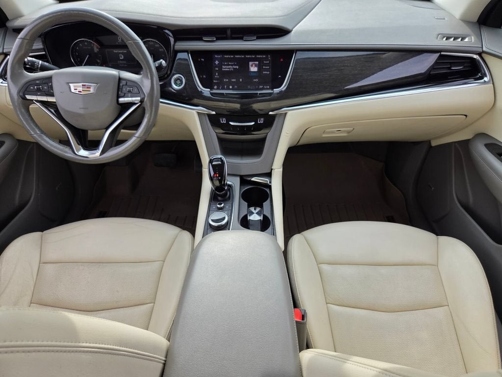 2022 Cadillac XT6 Premium Luxury