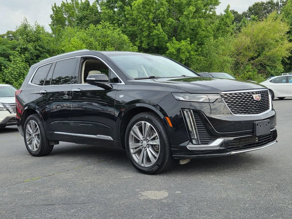 2022 Cadillac XT6 Premium Luxury