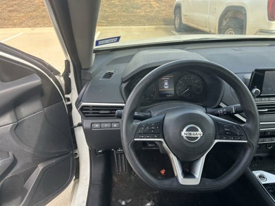2022 Nissan Altima 2.5 S