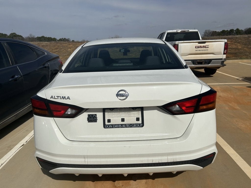 2022 Nissan Altima 2.5 S