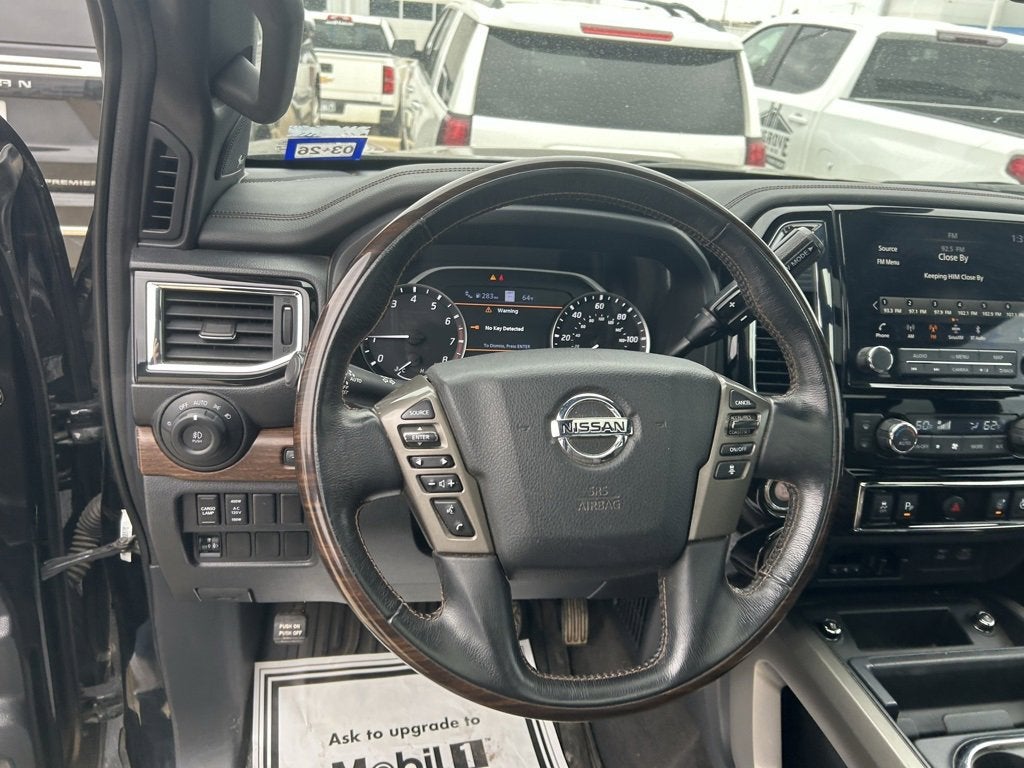 2021 Nissan TITAN Crew Cab Platinum Reserve 4x4