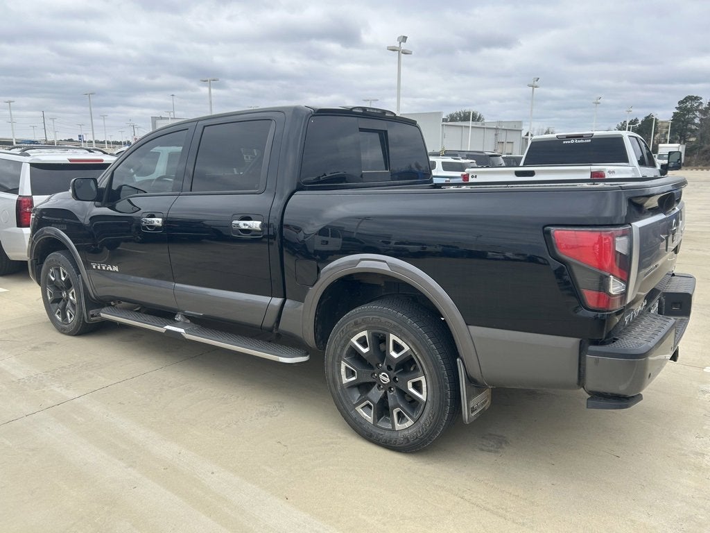 2021 Nissan TITAN Crew Cab Platinum Reserve 4x4