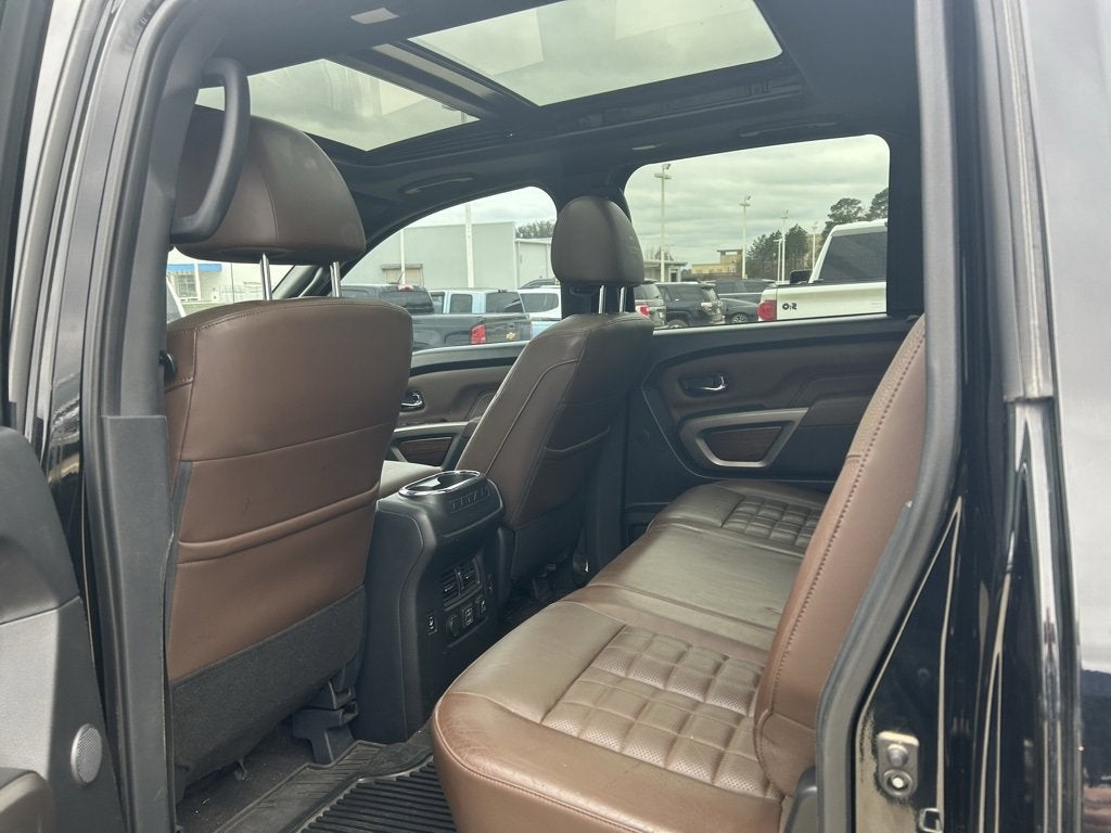 2021 Nissan TITAN Crew Cab Platinum Reserve 4x4