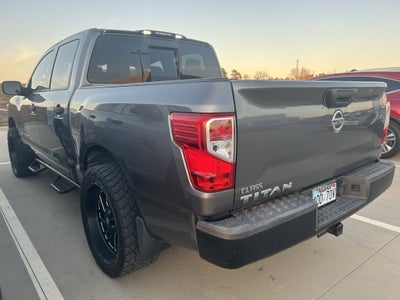 2017 Nissan Titan S
