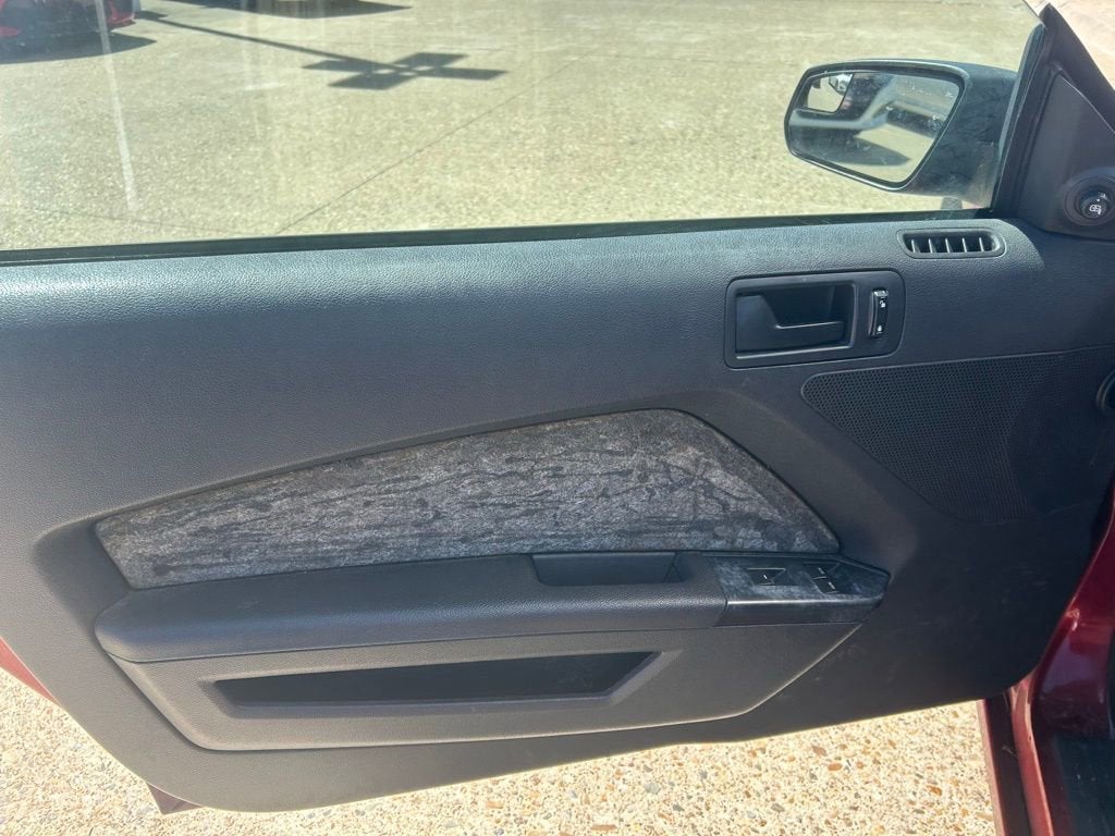 2014 Ford Mustang V6