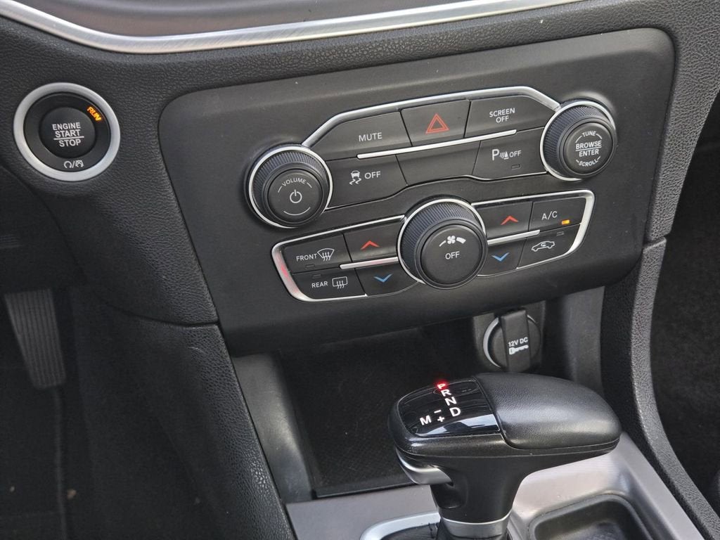2022 Dodge Charger SXT RWD