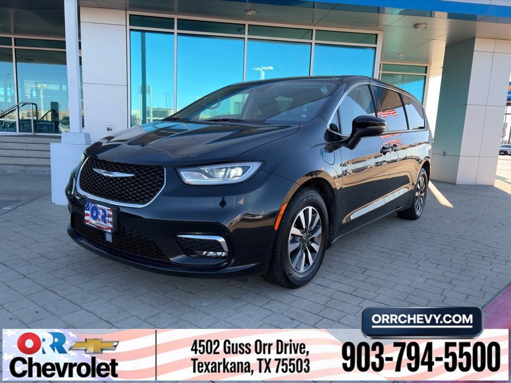 2023 Chrysler Pacifica Hybrid Touring L