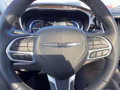 2023 Chrysler Pacifica Hybrid Limited