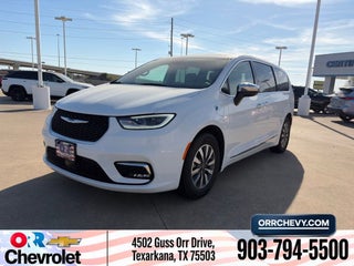 2023 Chrysler Pacifica Hybrid Limited