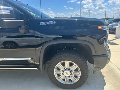 2025 Chevrolet Silverado 2500 HD High Country