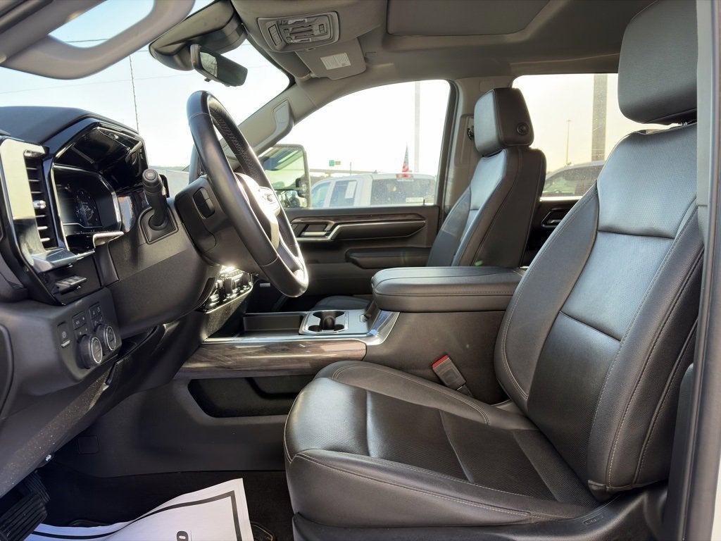 2024 Chevrolet Silverado 3500 HD LTZ