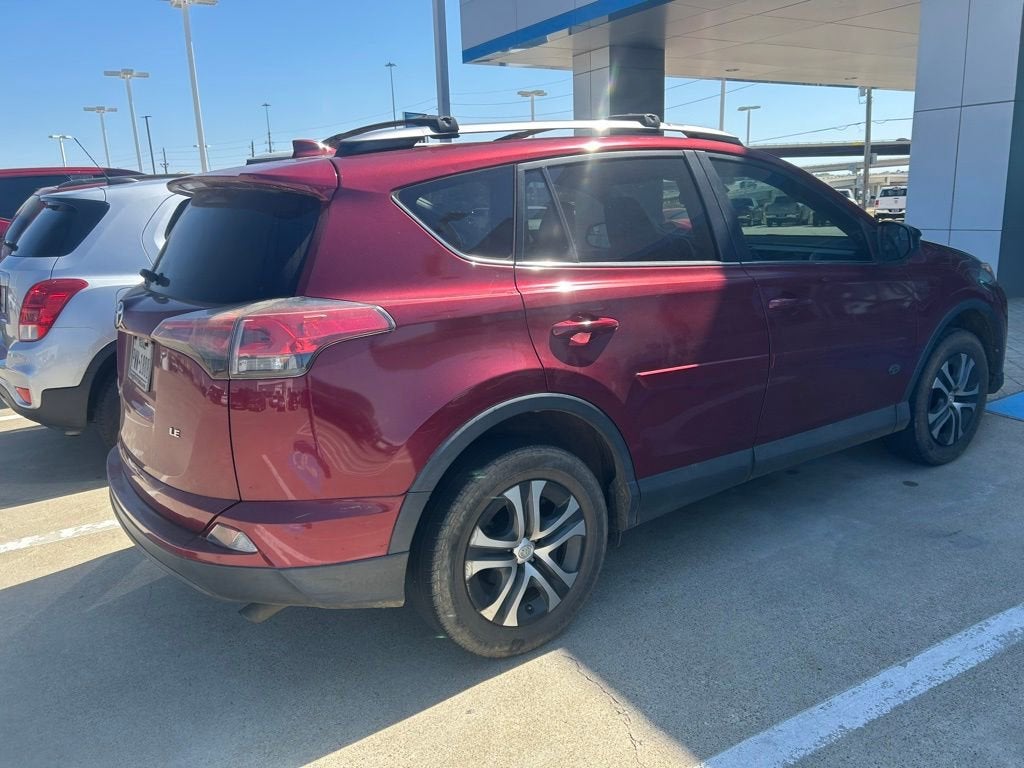 2018 Toyota RAV4 LE