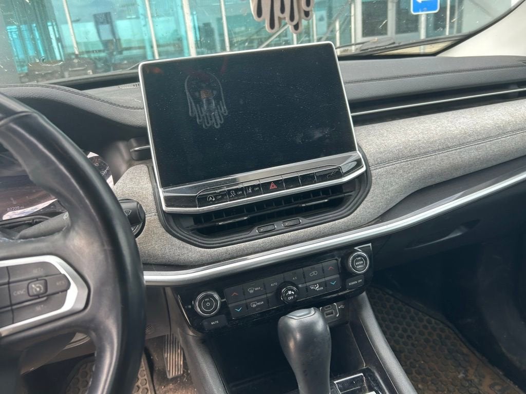 2022 Jeep Compass Latitude FWD