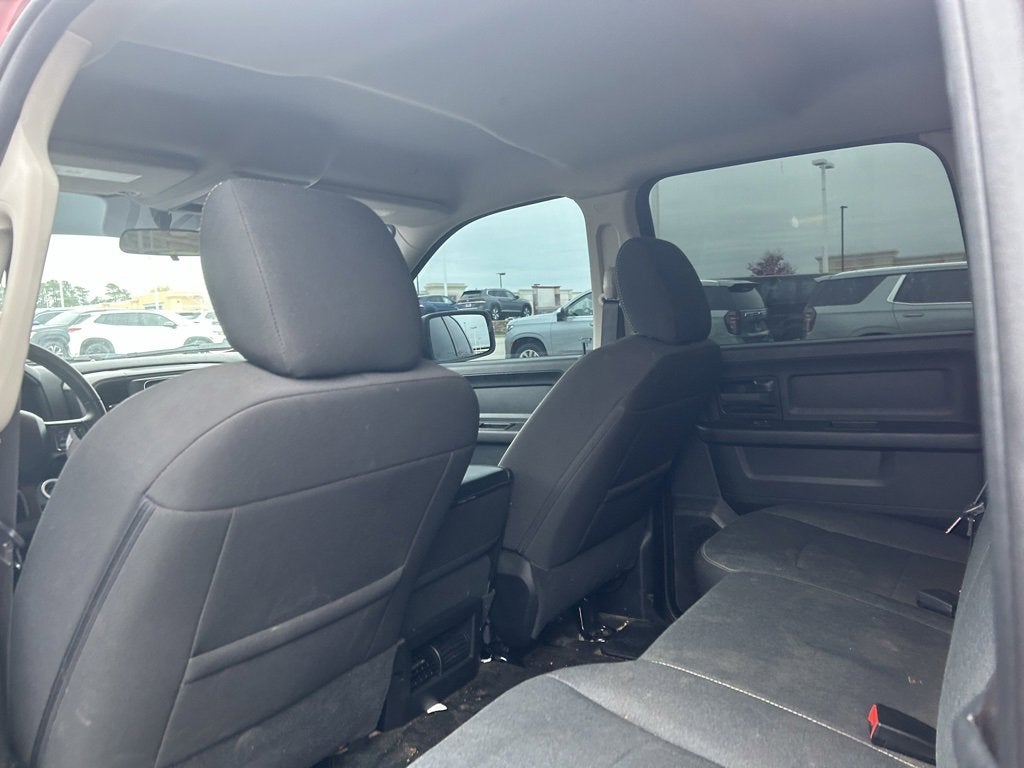 2023 RAM 1500 Classic Tradesman Crew Cab 4x4 5'7" Box