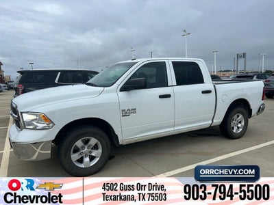 2022 RAM 1500 Classic Tradesman Crew Cab 4x4 5'7" Box