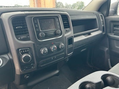 2022 RAM 1500 Classic Tradesman Crew Cab 4x4 5'7" Box