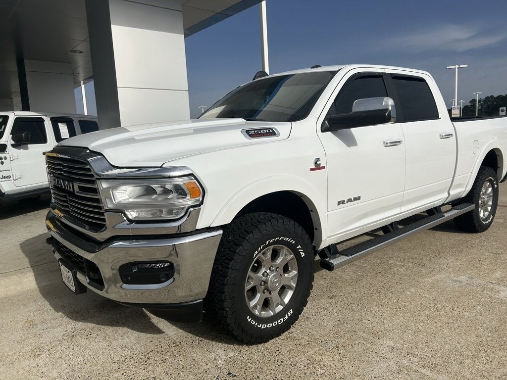 2022 RAM 2500 Laramie Crew Cab 4x4 6'4" Box