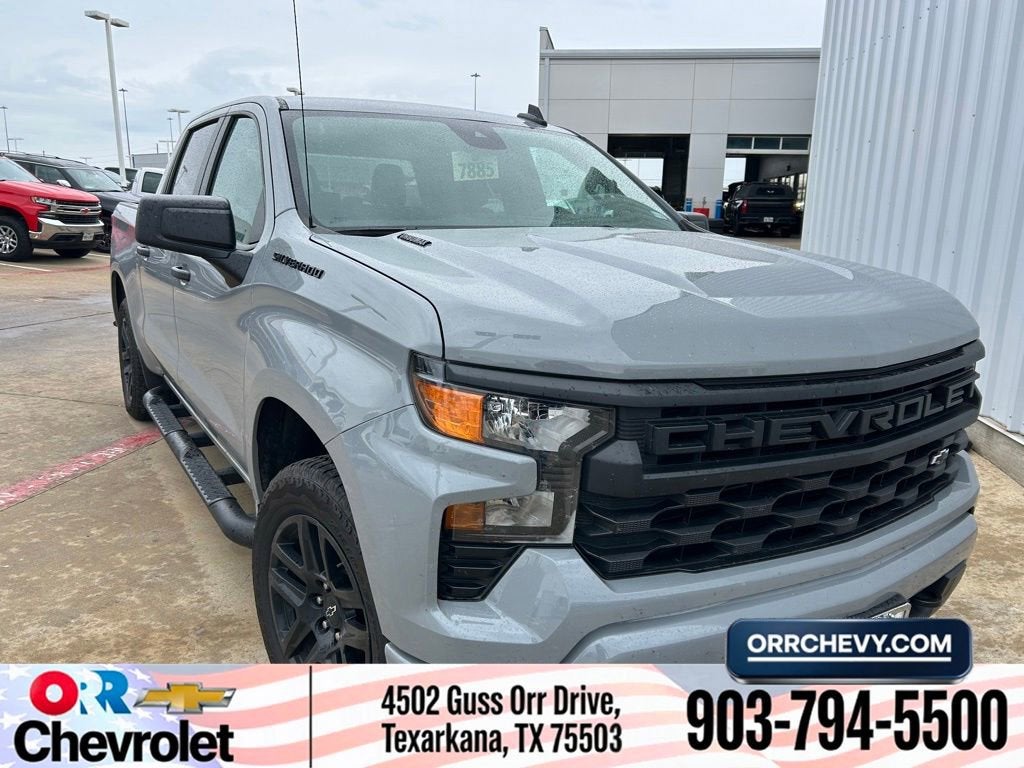 2025 Chevrolet Silverado 1500 Custom