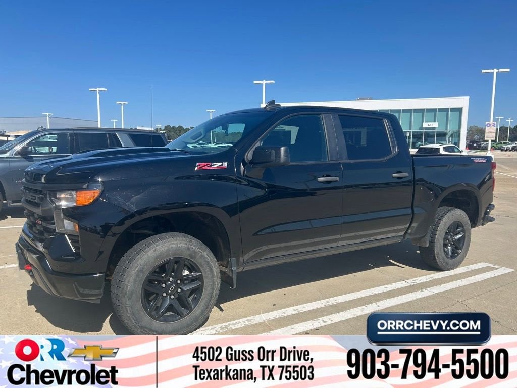 2022 Chevrolet Silverado 1500 Custom Trail Boss