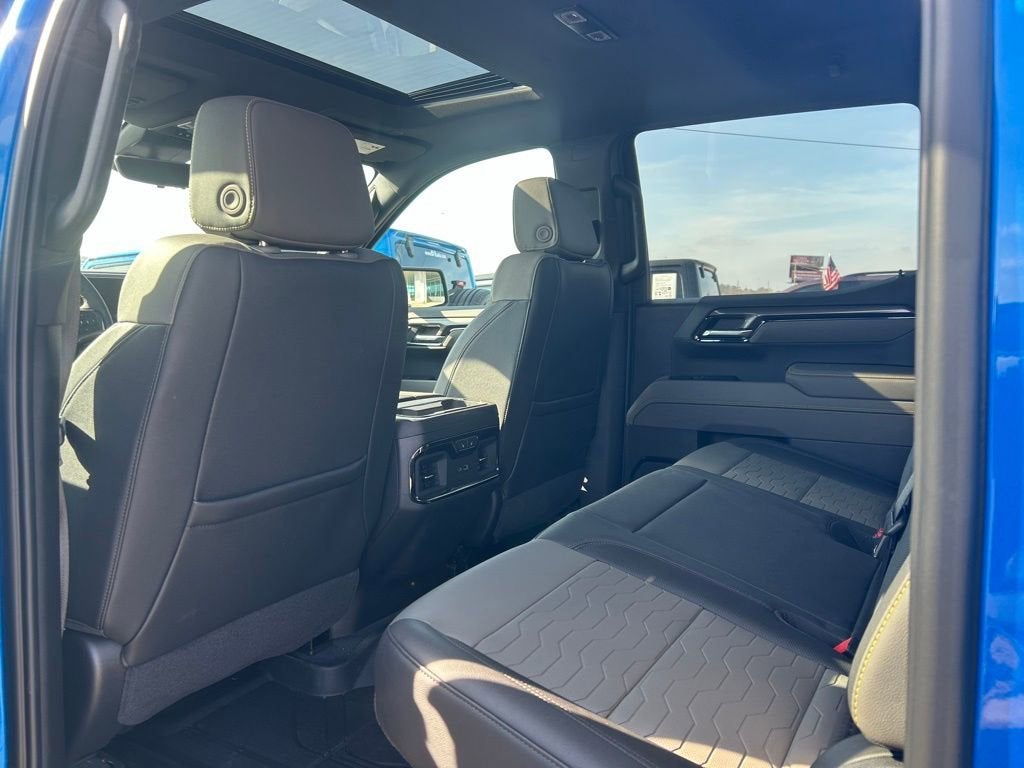 2025 Chevrolet Silverado 1500 ZR2