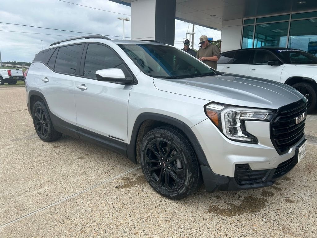 2022 GMC Terrain SLE