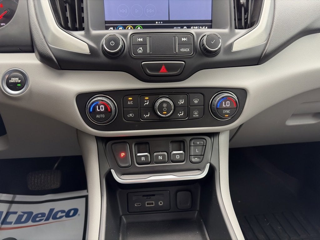 2021 GMC Terrain SLT