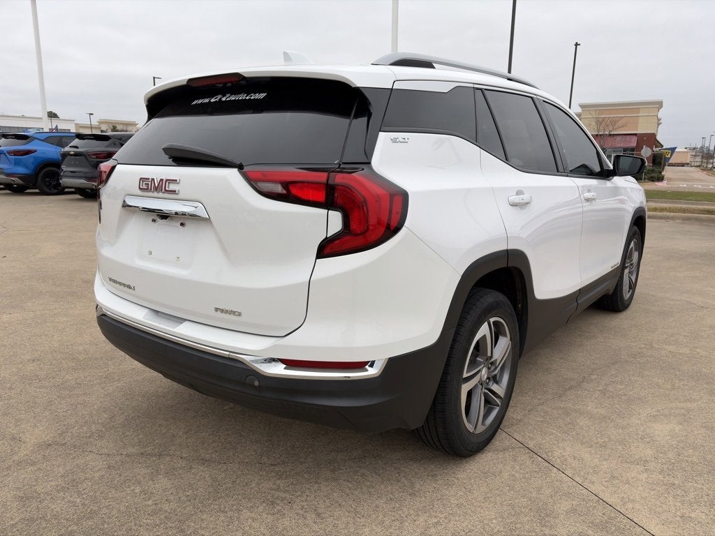 2021 GMC Terrain SLT