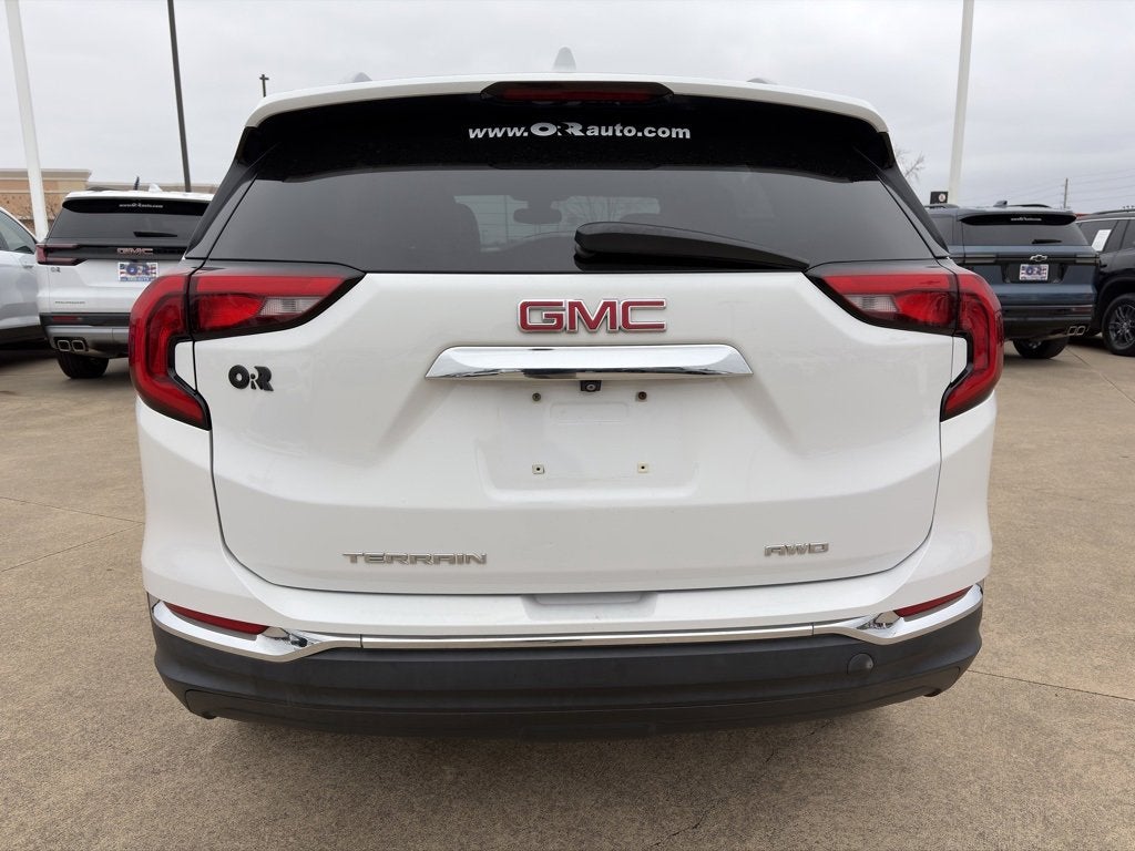 2021 GMC Terrain SLT
