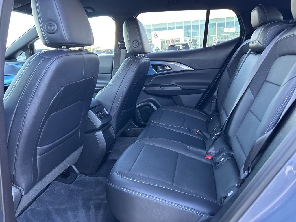 2025 Chevrolet Equinox EV LT