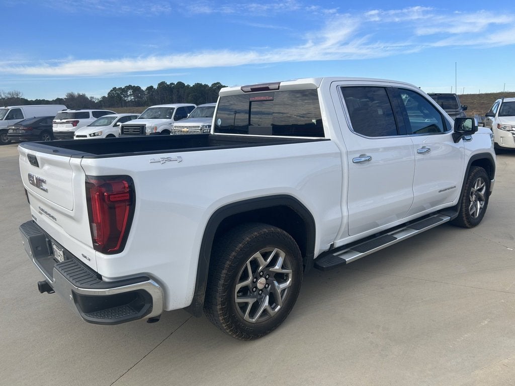 2022 GMC Sierra 1500 SLT