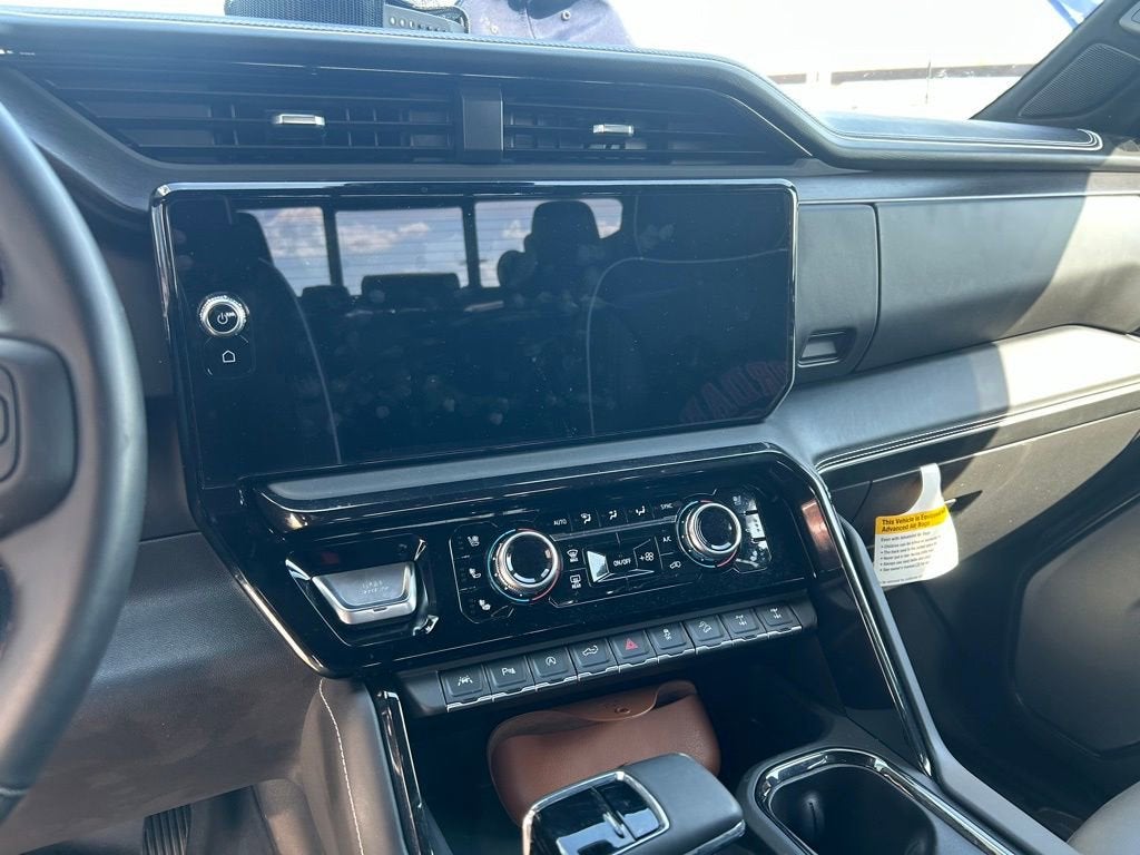 2025 GMC Sierra 1500 AT4X