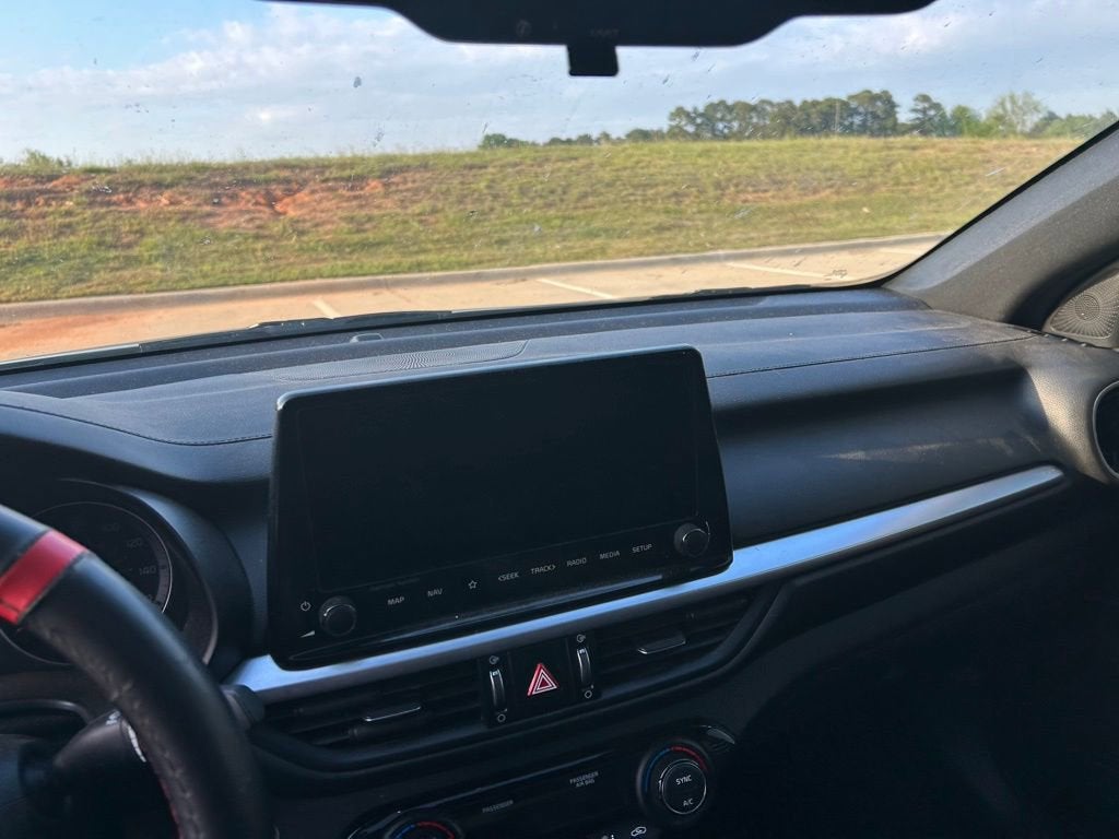 2022 Kia Forte GT Manual