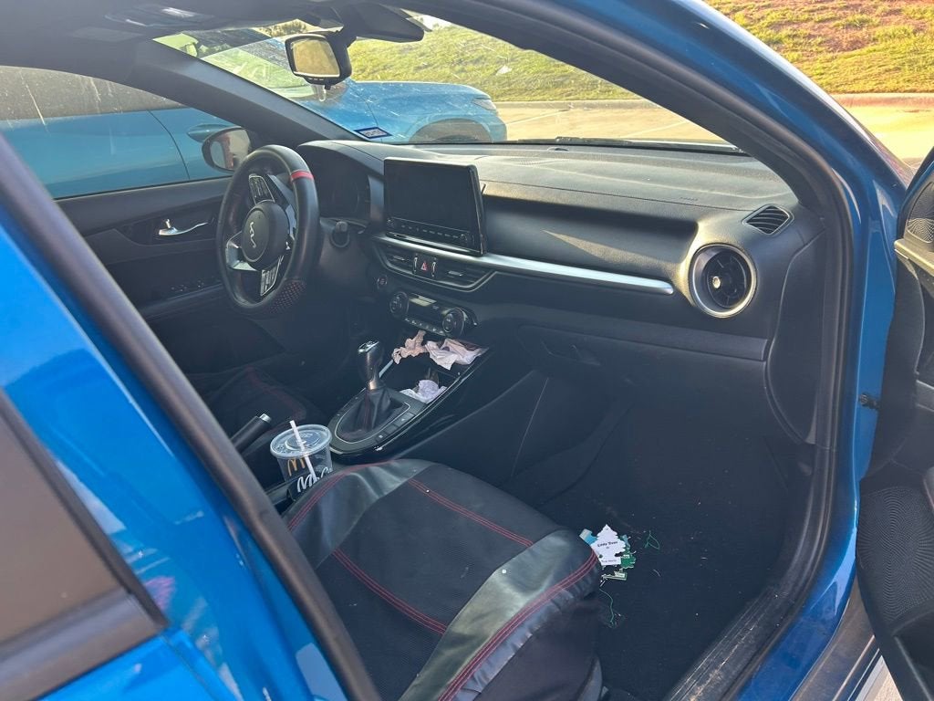 2022 Kia Forte GT Manual