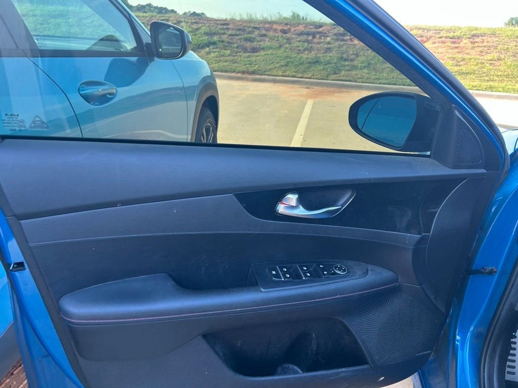 2022 Kia Forte GT Manual