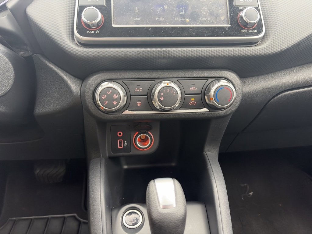 2024 Nissan Kicks S Xtronic CVT