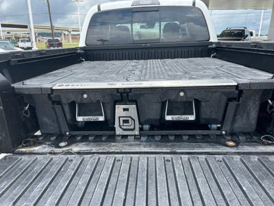 2022 Toyota Tacoma SR V6